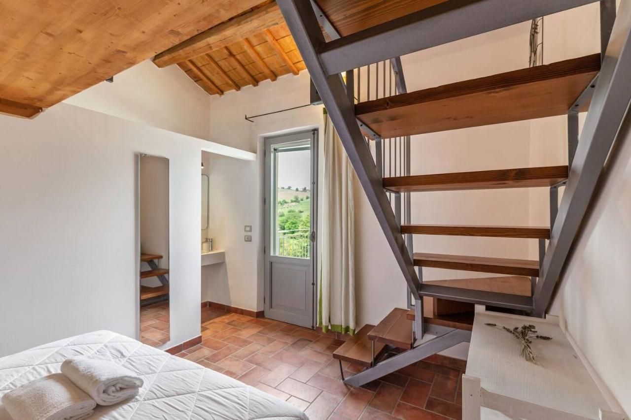Grande Villa Storica Per Vacanze Con Giardino Privato E Piscina Ostra エクステリア 写真