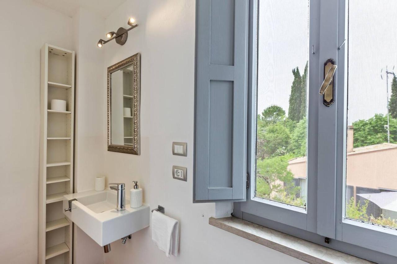 Grande Villa Storica Per Vacanze Con Giardino Privato E Piscina Ostra エクステリア 写真