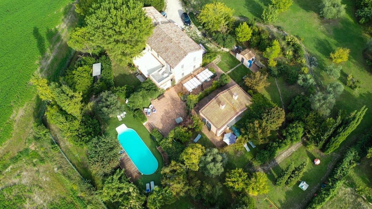 Grande Villa Storica Per Vacanze Con Giardino Privato E Piscina Ostra エクステリア 写真